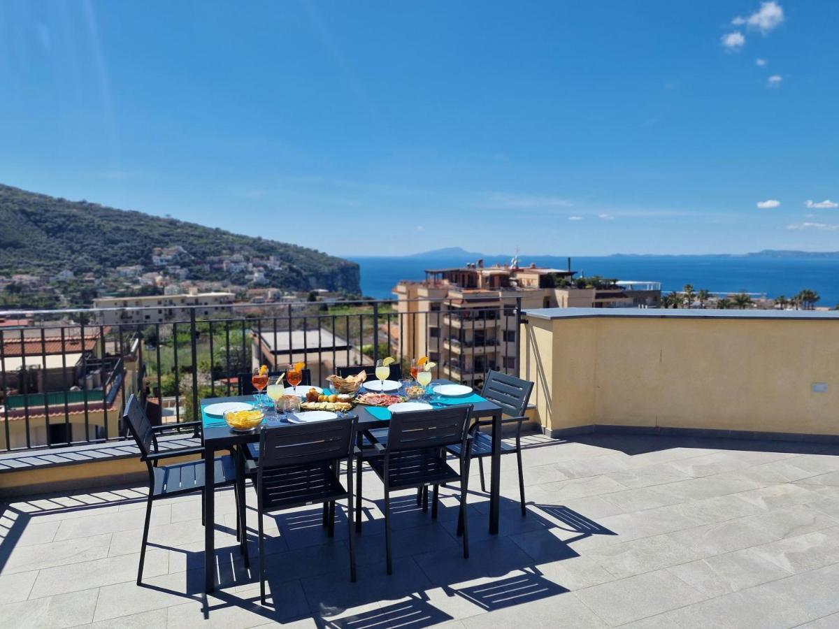 Appartement Savarese Luxury Palace à Vico Equense Extérieur photo