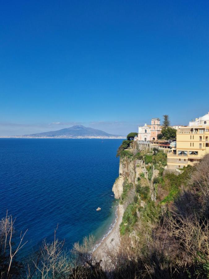 Appartement Savarese Luxury Palace à Vico Equense Extérieur photo